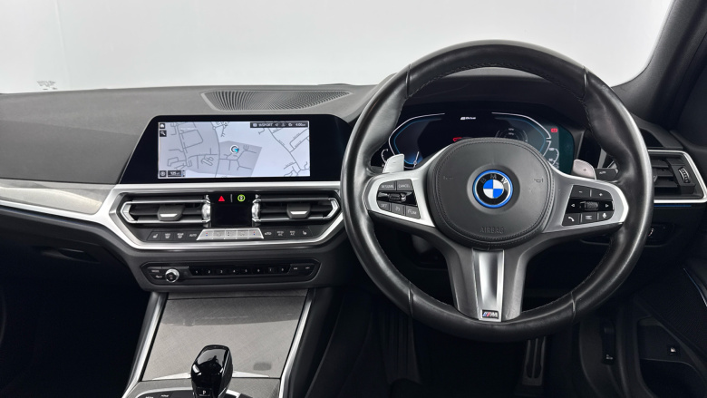 BMW 3 Series 330e M Sport Pro Edition 4dr Step Auto Saloon